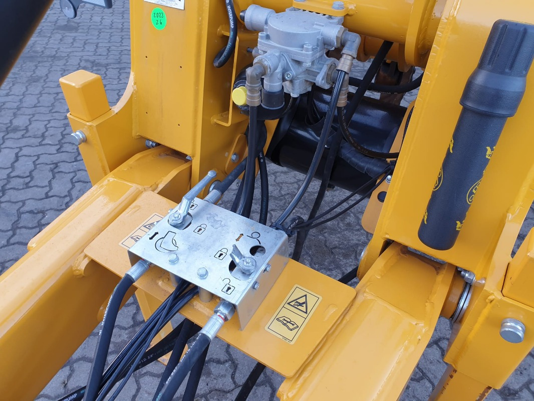 Agrisem MAXIMULCH - Kultivátor: 4 kép. Agrisem MAXIMULCH - Kultivátor: 4 kép.