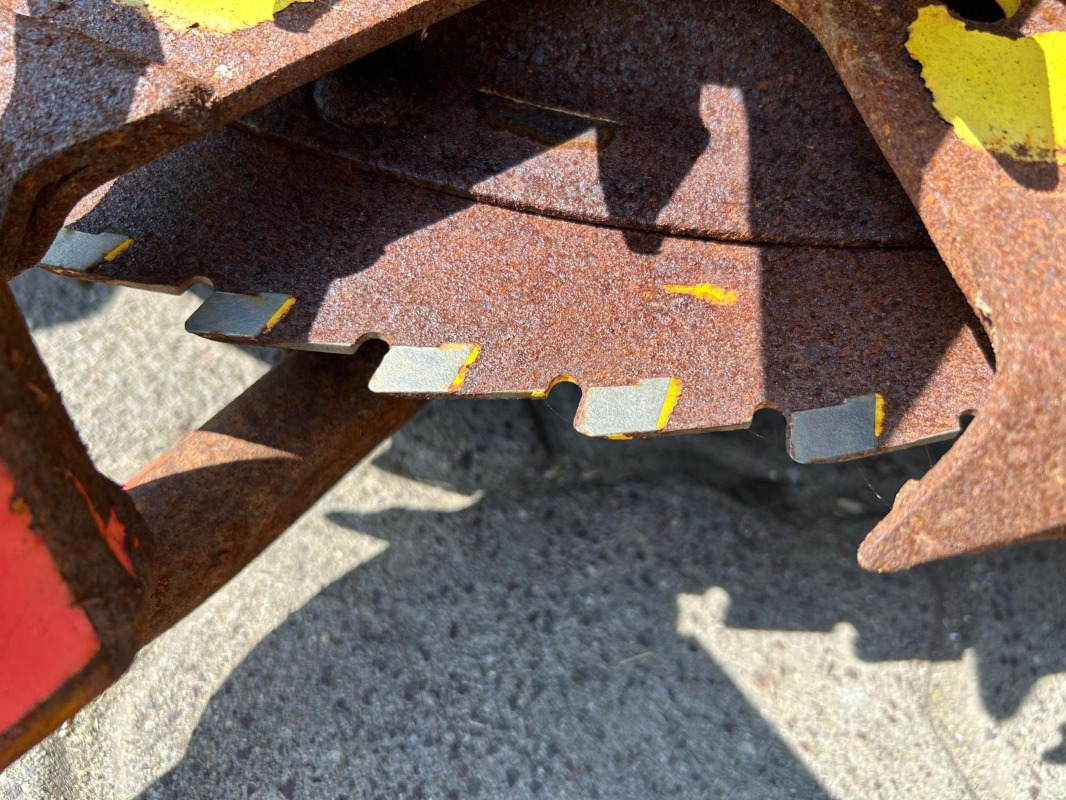 Kemper 390 Plus - Kukorica adapter: 4 kép. Kemper 390 Plus - Kukorica adapter: 4 kép.