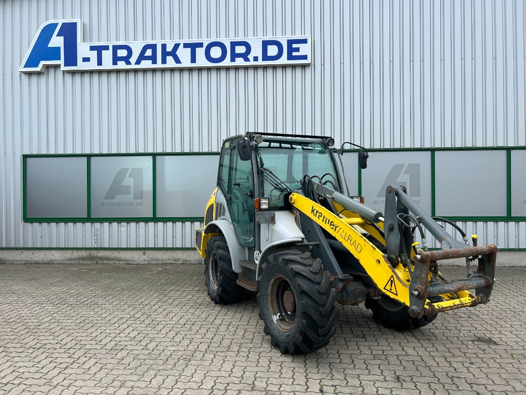 Kramer 480 - Gumikerekes homlokrakodó: 4 kép. Kramer 480 - Gumikerekes homlokrakodó: 4 kép.