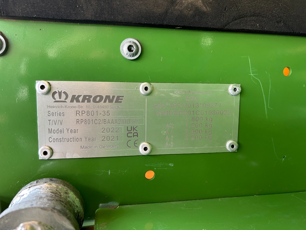 Krone Comprima CV 150 XC PLUS - Szálastakarmány betakarítás gépei: 4 kép. Krone Comprima CV 150 XC PLUS - Szálastakarmány betakarítás gépei: 4 kép.