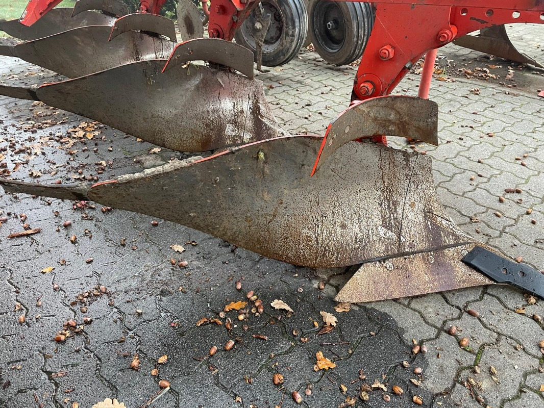 Kuhn Multi Master 113 4E - Eke: 2 kép. Kuhn Multi Master 113 4E - Eke: 2 kép.
