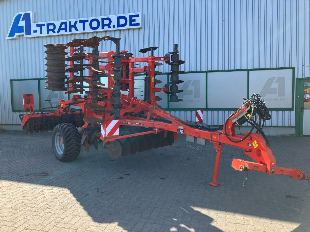 Kuhn Optimer 5003 - Tárcsás borona: 1 kép. Kuhn Optimer 5003 - Tárcsás borona: 1 kép.