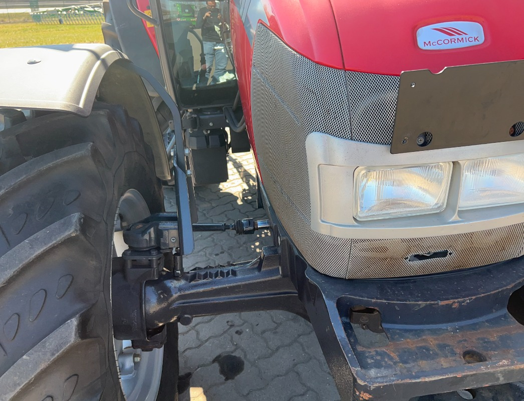 McCormick T 90 - Traktor: 5 kép. McCormick T 90 - Traktor: 5 kép.