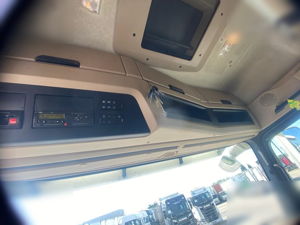 MERCEDES-BENZ ACTROS 2545 - Alvaz teherautó: 5 kép. MERCEDES-BENZ ACTROS 2545 - Alvaz teherautó: 5 kép.