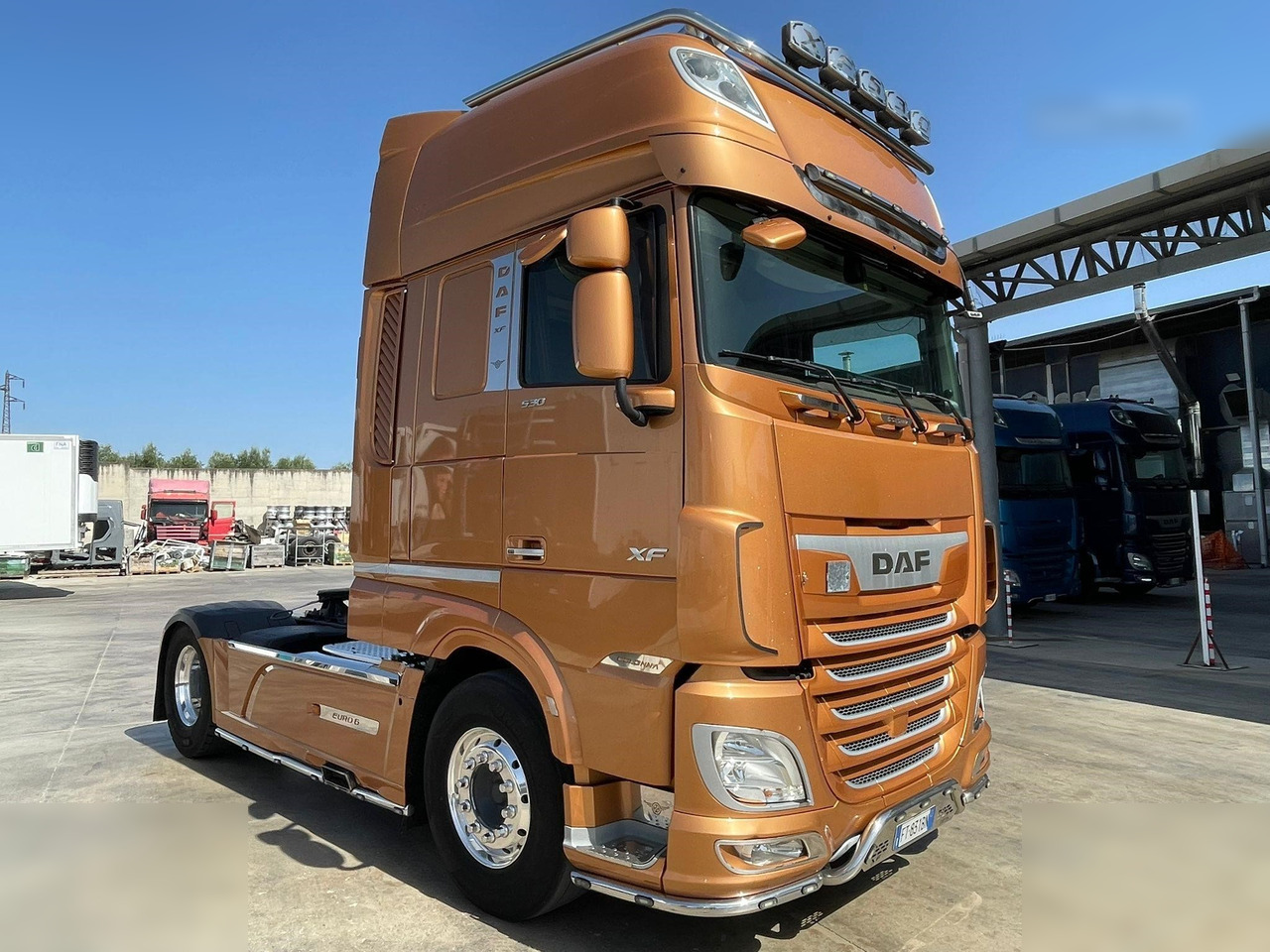 DAF XF530 - Nyergesvontató: 1 kép. DAF XF530 - Nyergesvontató: 1 kép.