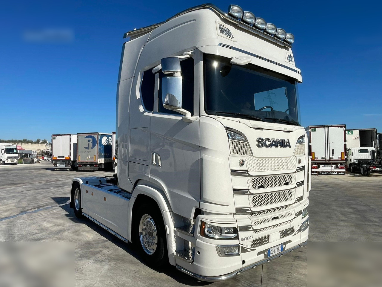 SCANIA S500 - Nyergesvontató: 1 kép. SCANIA S500 - Nyergesvontató: 1 kép.