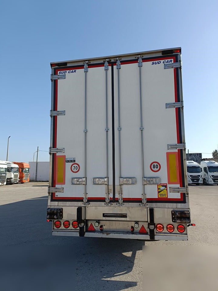 SCHMITZ  - Félpótkocsi hűtős: 5 kép. SCHMITZ  - Félpótkocsi hűtős: 5 kép.