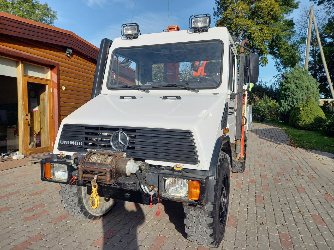 UNIMOG U100L - Darus autó: 3 kép. UNIMOG U100L - Darus autó: 3 kép.