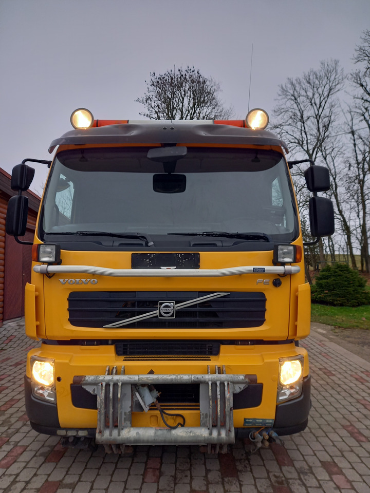 VOLVO FE 240, 4x2, EURO 5, TIPPER - Billenőplatós teherautó: 5 kép. VOLVO FE 240, 4x2, EURO 5, TIPPER - Billenőplatós teherautó: 5 kép.