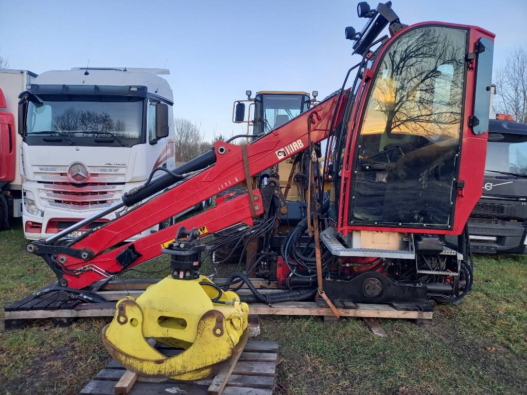 Volvo FH 500 - Rönkszállító teherautó: 1 kép. Volvo FH 500 - Rönkszállító teherautó: 1 kép.