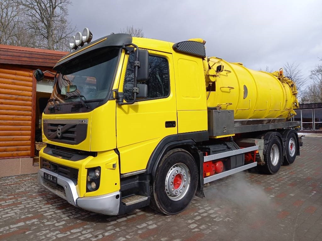 Volvo FMX 450, VACUUM - Szippantós autó: 3 kép. Volvo FMX 450, VACUUM - Szippantós autó: 3 kép.