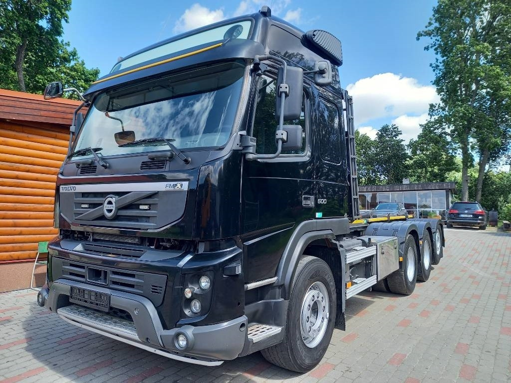 Volvo FMX 500, 8x4, JOAB 24T, 33000 KG - Horgos rakodó teherautó: 1 kép. Volvo FMX 500, 8x4, JOAB 24T, 33000 KG - Horgos rakodó teherautó: 1 kép.