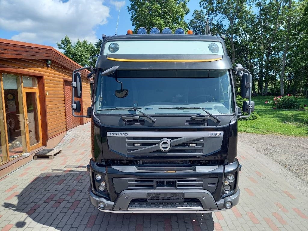 Volvo FMX 500, 8x4, JOAB 24T, 33000 KG - Horgos rakodó teherautó: 4 kép. Volvo FMX 500, 8x4, JOAB 24T, 33000 KG - Horgos rakodó teherautó: 4 kép.