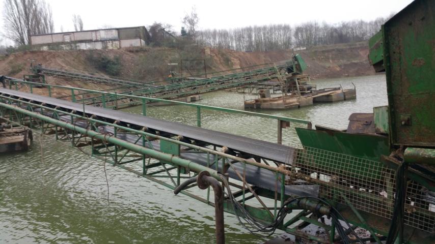 Auslegerschwimmbagger Rohr Vollautomatisch - Kétéltű kotrógép: 2 kép. Auslegerschwimmbagger Rohr Vollautomatisch - Kétéltű kotrógép: 2 kép.