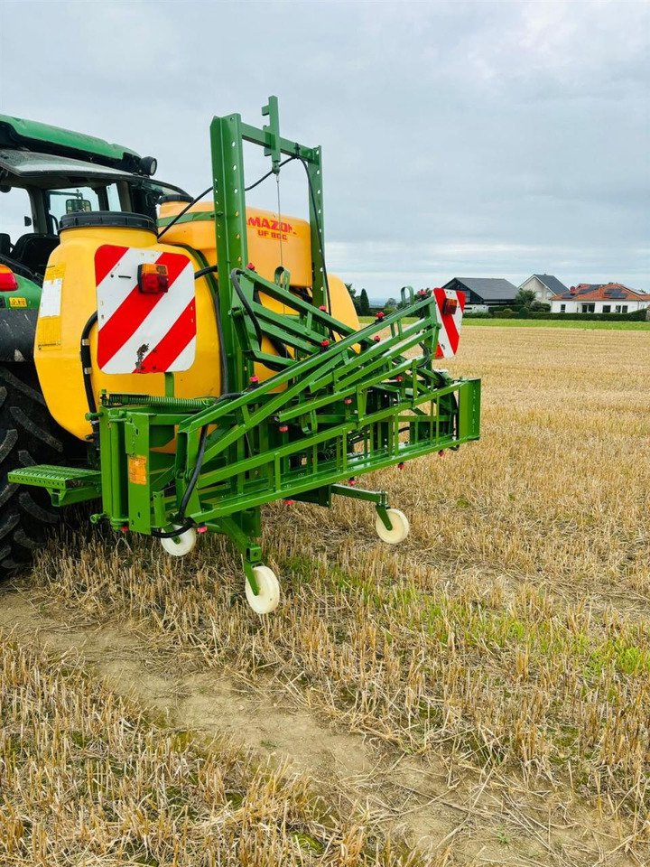 Amazone UF800 - Függesztett permetező: 1 kép. Amazone UF800 - Függesztett permetező: 1 kép.