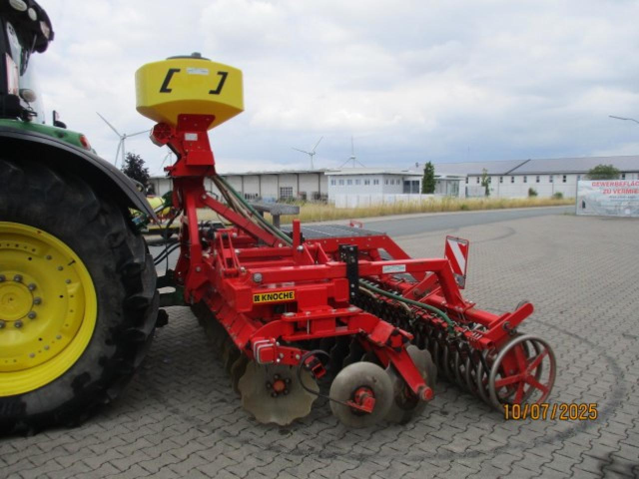 Knoche Knoche - Tárcsás borona: 5 kép. Knoche Knoche - Tárcsás borona: 5 kép.