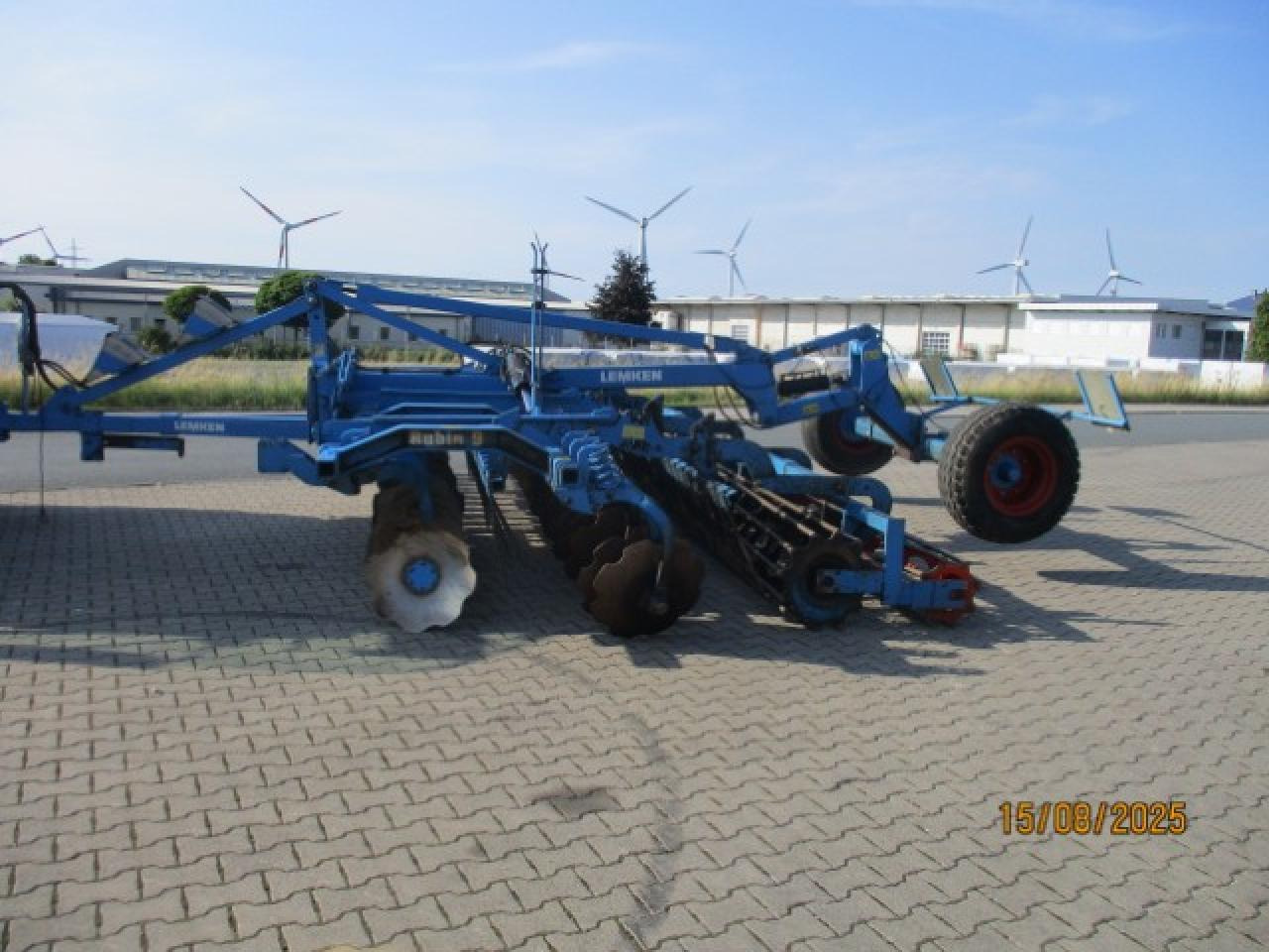 Lemken Rubin 9 500 KUEA - Tárcsás borona: 2 kép. Lemken Rubin 9 500 KUEA - Tárcsás borona: 2 kép.