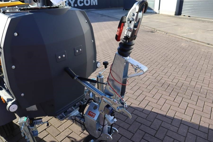 Atlas Copco Hilight H6+ Valid inspection, *Guarantee! Max Boom - Világító állvány: 3 kép. Atlas Copco Hilight H6+ Valid inspection, *Guarantee! Max Boom - Világító állvány: 3 kép.