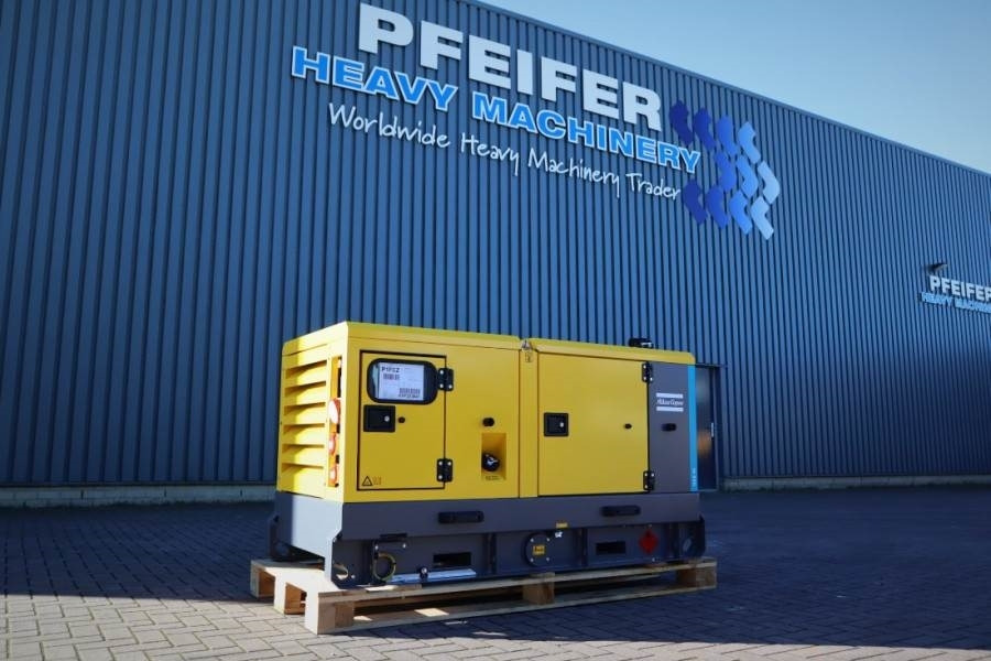 Atlas Copco QAS 40 ST3 Valid inspection, *Guarantee! Diesel, 4 - Áramfejlesztő: 2 kép. Atlas Copco QAS 40 ST3 Valid inspection, *Guarantee! Diesel, 4 - Áramfejlesztő: 2 kép.