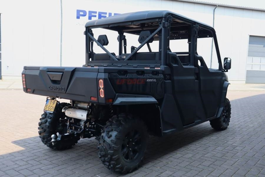 CFMoto UFORCE 1000XL 4x4 independant suspension, LED, LED - ATV/ Quad: 2 kép. CFMoto UFORCE 1000XL 4x4 independant suspension, LED, LED - ATV/ Quad: 2 kép.
