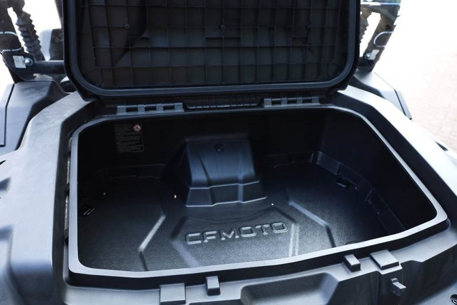 ATV/ Quad CFMoto ZFORCE 950 Sport V4 4x4 independant suspension, LE: 13 kép.