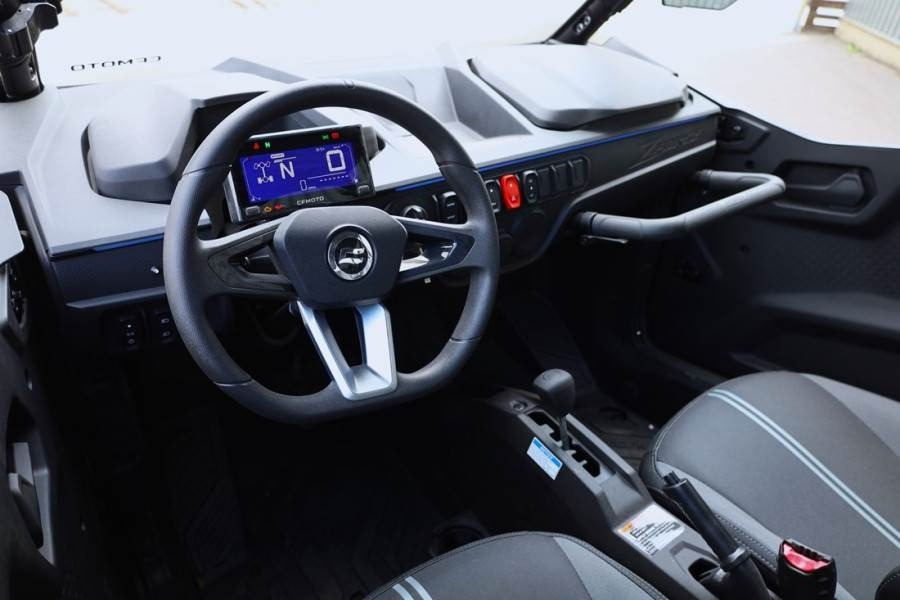 ATV/ Quad CFMoto ZFORCE 950 Sport V4 4x4 independant suspension, LE: 11 kép.