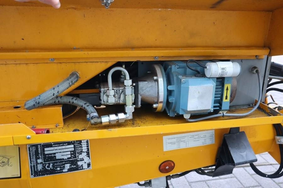 Denka-Lift JR12 Electric, 12m Working Height, 6.7m Reach, 120 - Emelőkosaras utánfutó: 5 kép. Denka-Lift JR12 Electric, 12m Working Height, 6.7m Reach, 120 - Emelőkosaras utánfutó: 5 kép.