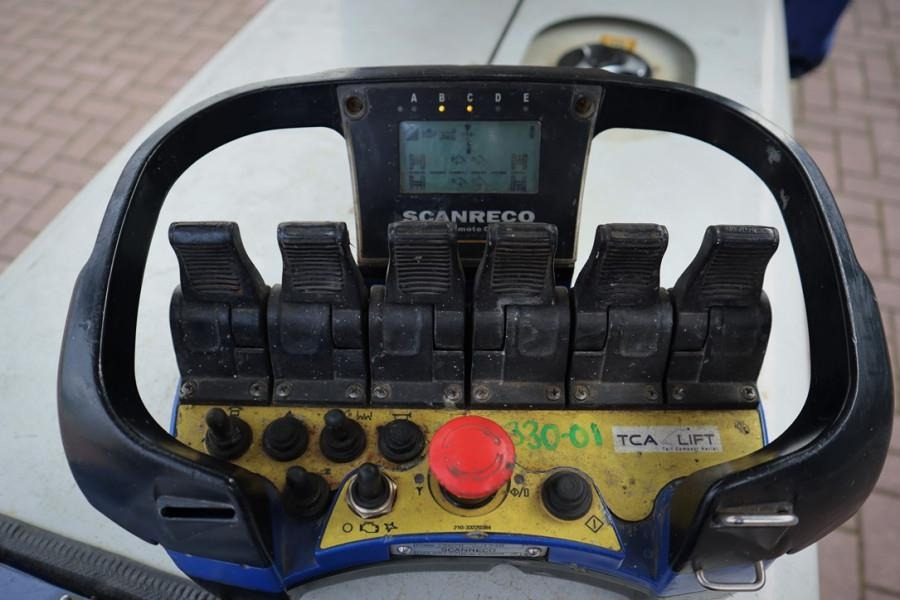 Falcon FS330Z Bi-Energy, Diesel - Battery, 33m Working He - Személyemelő: 3 kép. Falcon FS330Z Bi-Energy, Diesel - Battery, 33m Working He - Személyemelő: 3 kép.