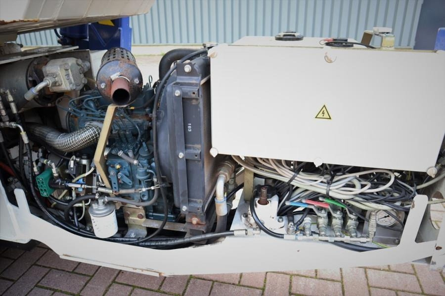 Falcon FS330Z Bi-Energy, Diesel - Battery, 33m Working He - Személyemelő: 5 kép. Falcon FS330Z Bi-Energy, Diesel - Battery, 33m Working He - Személyemelő: 5 kép.