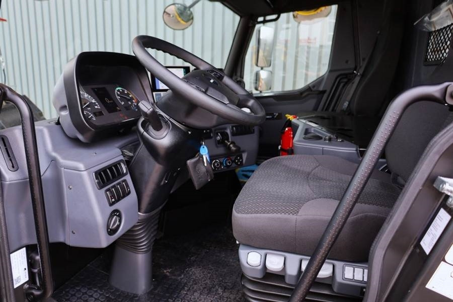 Grove GMK5150XL Available For Rent, Dutch Registration,  - Terepjáró autódaru: 3 kép. Grove GMK5150XL Available For Rent, Dutch Registration,  - Terepjáró autódaru: 3 kép.