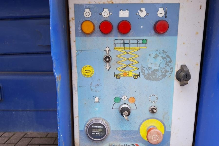 Haulotte H12SXL Diesel, 4x4 Drive, 12m Working Height, 700k - Ollós emelő: 4 kép. Haulotte H12SXL Diesel, 4x4 Drive, 12m Working Height, 700k - Ollós emelő: 4 kép.