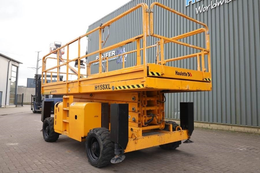 Ollós emelő Haulotte H15SXL Diesel, 4x4 Drive, 15m Working Height, 500k: 7 kép.