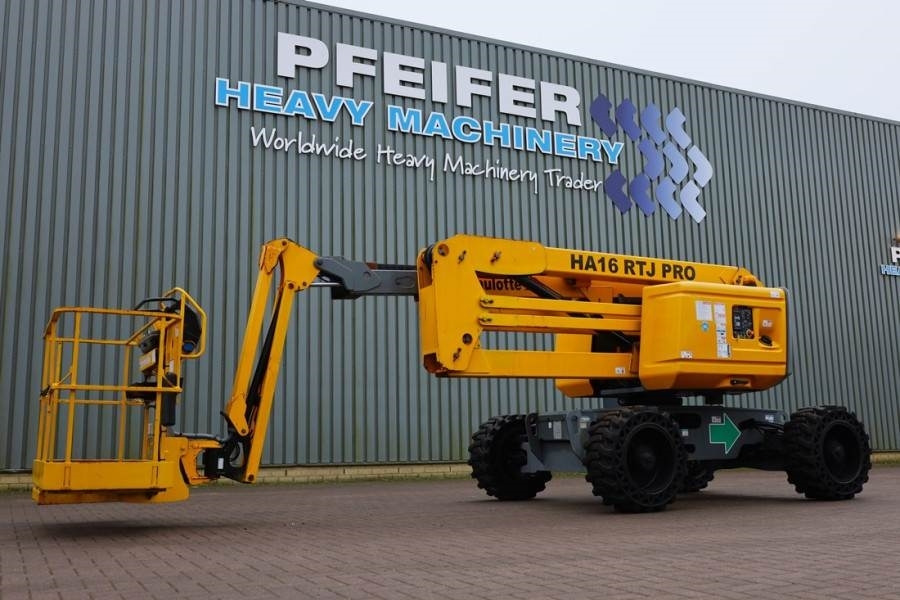 Haulotte HA16RTJ Pro Diesel, 4x4x4 Drive, 16 m Working Heig - Személyemelő: 1 kép. Haulotte HA16RTJ Pro Diesel, 4x4x4 Drive, 16 m Working Heig - Személyemelő: 1 kép.