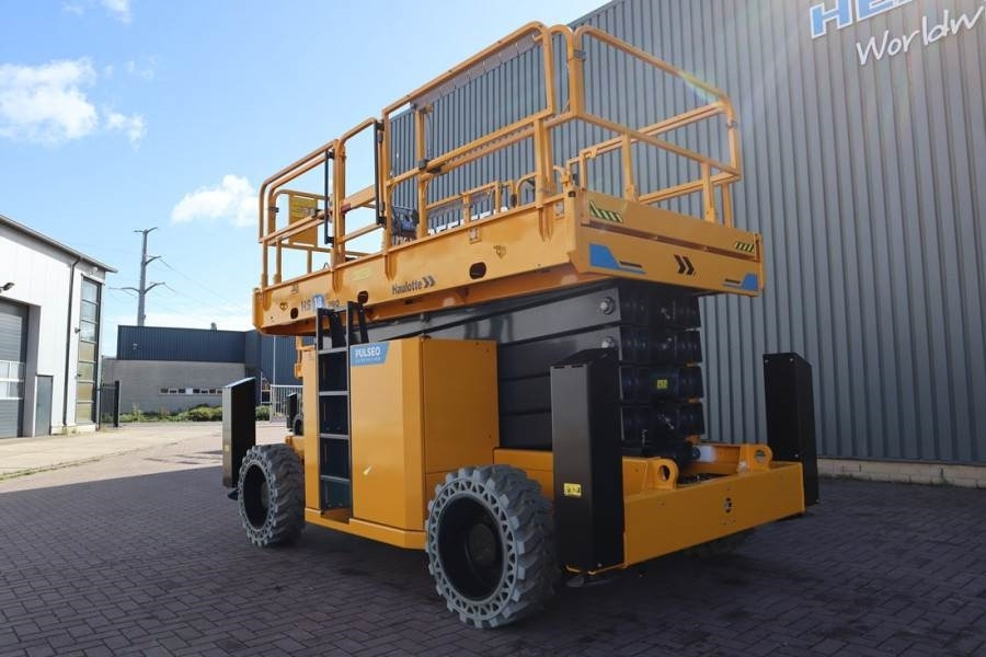 Haulotte HS18EPRO Valid Inspection, Electric 4x4 Drive, Ver - Ollós emelő: 4 kép. Haulotte HS18EPRO Valid Inspection, Electric 4x4 Drive, Ver - Ollós emelő: 4 kép.