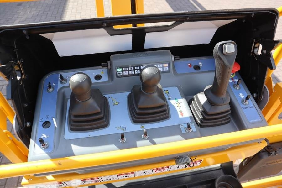 Haulotte HT23RTJ O Valid Inspection, *Guarantee! Diesel, 4x - Teleszkópos emelő: 3 kép. Haulotte HT23RTJ O Valid Inspection, *Guarantee! Diesel, 4x - Teleszkópos emelő: 3 kép.