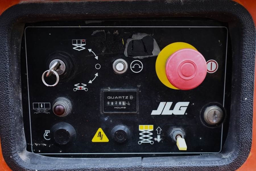 JLG 3369LE Electric, 12m Working Height, 450kg Capacit - Ollós emelő: 5 kép. JLG 3369LE Electric, 12m Working Height, 450kg Capacit - Ollós emelő: 5 kép.