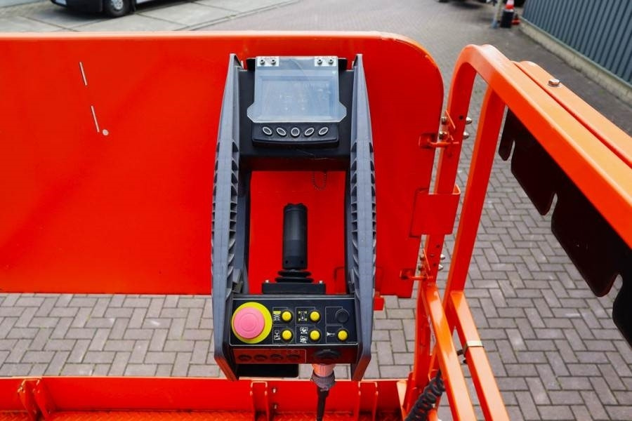 JLG ERT2669 Unused, Electric, 10m Working Height, 680k - Ollós emelő: 3 kép. JLG ERT2669 Unused, Electric, 10m Working Height, 680k - Ollós emelő: 3 kép.