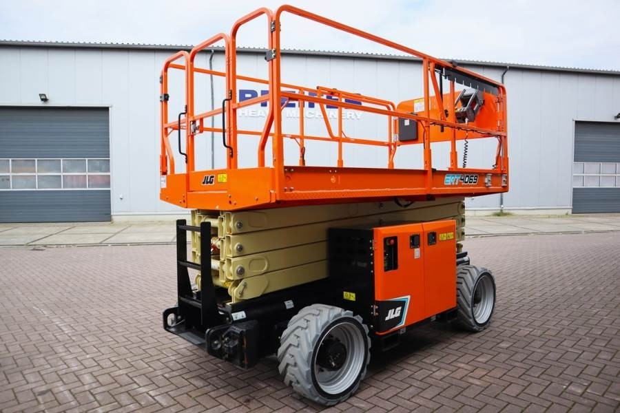 JLG ERT4069 Unused, Electric, 14.3m Working Height, 36 - Ollós emelő: 2 kép. JLG ERT4069 Unused, Electric, 14.3m Working Height, 36 - Ollós emelő: 2 kép.