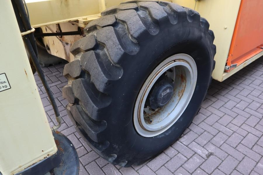 Ollós emelő JLG SL320-30 Diesel, 4x4 Drive, 34m Working Height, 14: 16 kép.