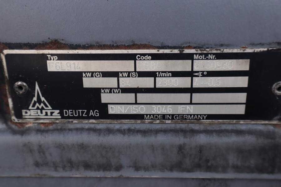 Ollós emelő JLG SL320-30 Diesel, 4x4 Drive, 34m Working Height, 14: 13 kép.