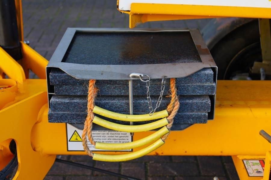 Emelőkosaras utánfutó Niftylift 120TE Electric, 12.2m Working Height, 6.1m Reach,: 11 kép.