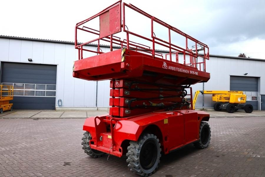 PB LIFT S175-19E 4x4 Electric, 4x4 Drive, 18.1m Worki - Ollós emelő: 2 kép. PB LIFT S175-19E 4x4 Electric, 4x4 Drive, 18.1m Worki - Ollós emelő: 2 kép.