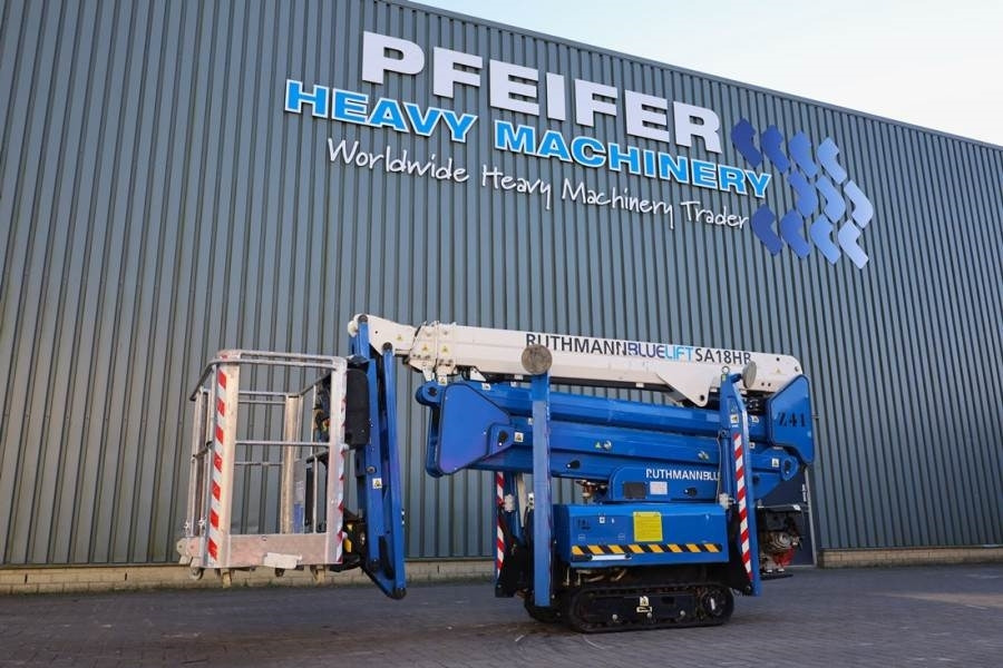 Ruthmann BLUELIFT SA18HD Gasoline / 220V, 18m Working Heigh - Személyemelő: 1 kép. Ruthmann BLUELIFT SA18HD Gasoline / 220V, 18m Working Heigh - Személyemelő: 1 kép.
