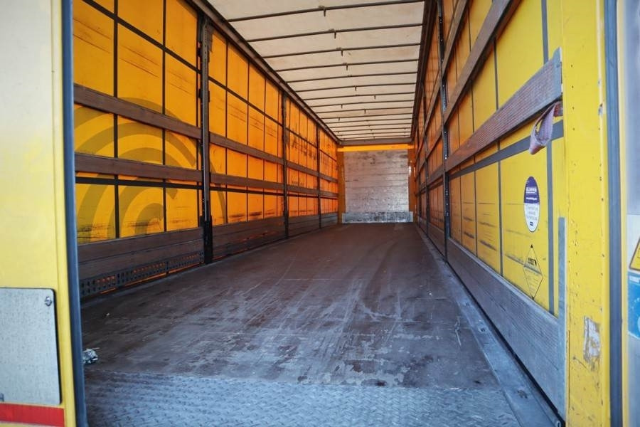 Schmitz CARG SCB3ST CoC Documents, TuV Loading Certificate - Ponyvás pótkocsi: 3 kép. Schmitz CARG SCB3ST CoC Documents, TuV Loading Certificate - Ponyvás pótkocsi: 3 kép.