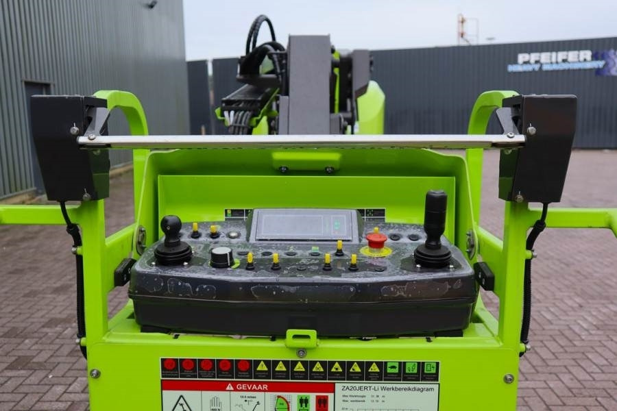 Zoomlion ZA20JERT-LI Fully Electric Lithium-Powered, 4x4 Ro - Személyemelő: 5 kép. Zoomlion ZA20JERT-LI Fully Electric Lithium-Powered, 4x4 Ro - Személyemelő: 5 kép.