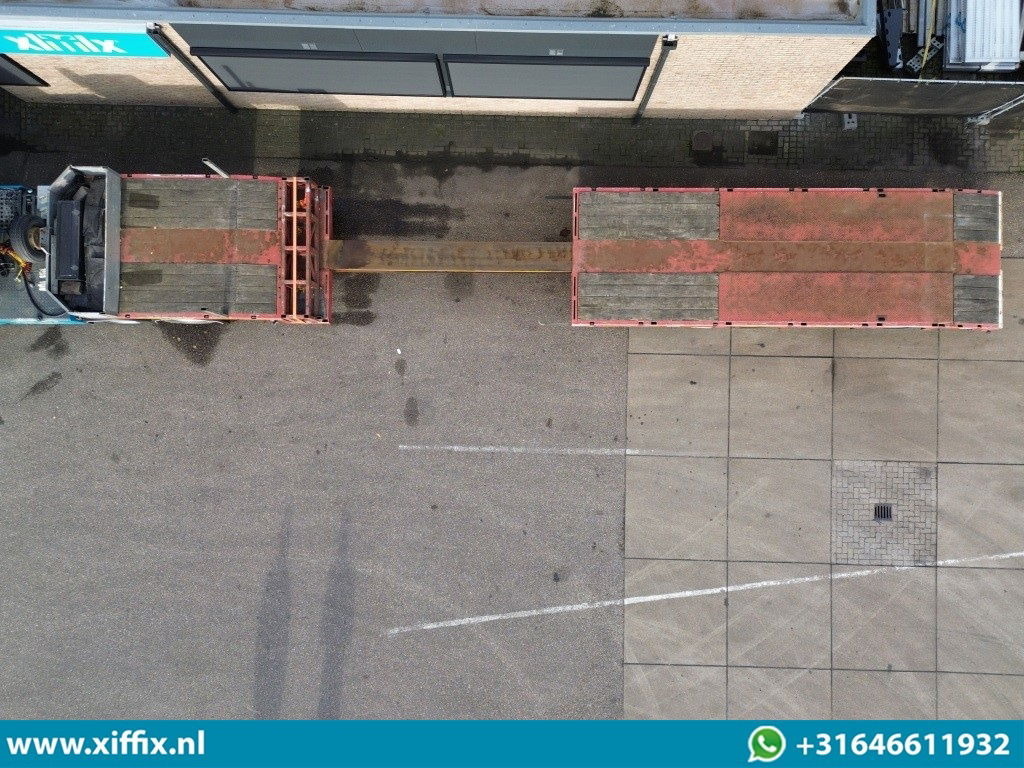 Faymonville 3-ass. Uitschuifbare semi dieplader / Naloop gestuurd - Félpótkocsi mélybölcsős: 3 kép. Faymonville 3-ass. Uitschuifbare semi dieplader / Naloop gestuurd - Félpótkocsi mélybölcsős: 3 kép.