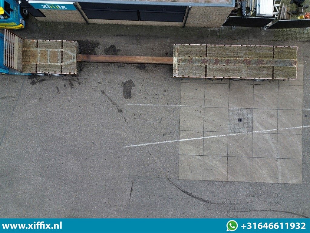 Meusburger 3-ass. Vlakke uitschuifbare oplegger / 3x gestuurd - Platós félpótkocsi: 3 kép. Meusburger 3-ass. Vlakke uitschuifbare oplegger / 3x gestuurd - Platós félpótkocsi: 3 kép.