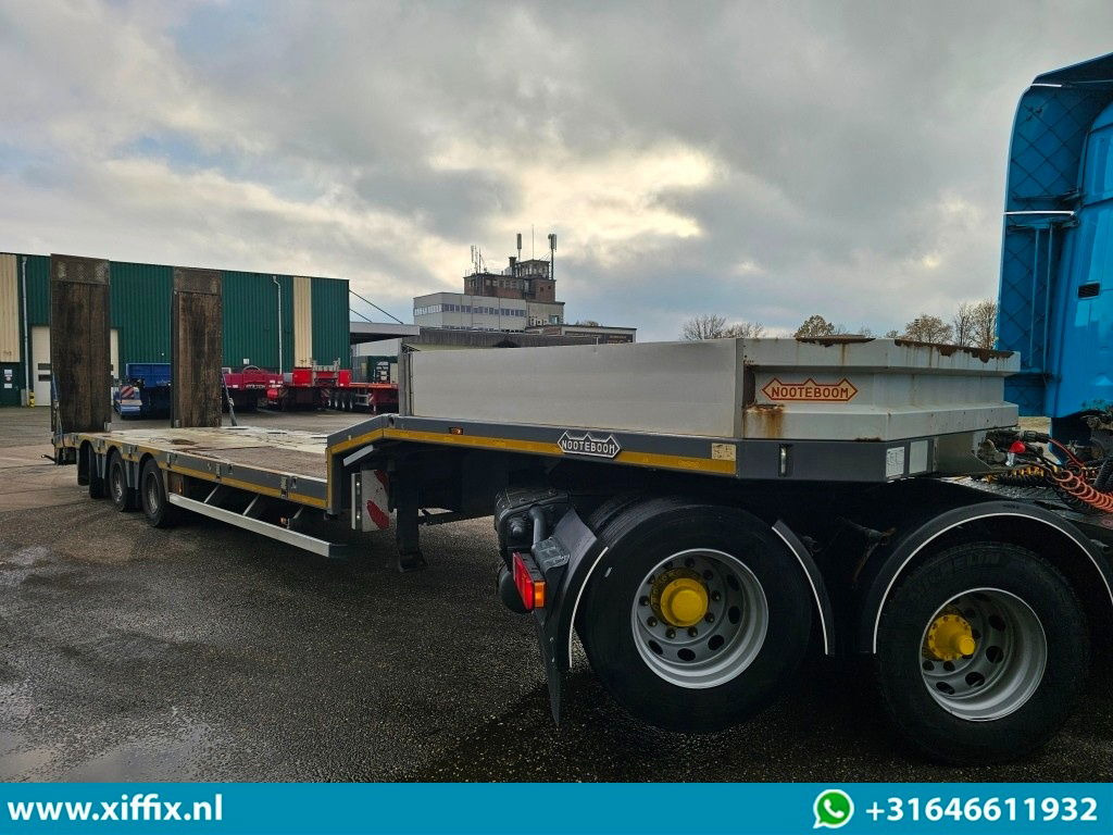 Nooteboom 3-ass. Semi dieplader met hydr. Kleppen / Naloop gestuurd - Félpótkocsi mélybölcsős: 4 kép. Nooteboom 3-ass. Semi dieplader met hydr. Kleppen / Naloop gestuurd - Félpótkocsi mélybölcsős: 4 kép.