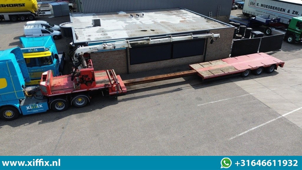 Nooteboom 3-ass. Uitschuifbare semi dieplader met Hiab 22 ton/mtr. Kraan / 3x gestuurd - Félpótkocsi mélybölcsős: 1 kép. Nooteboom 3-ass. Uitschuifbare semi dieplader met Hiab 22 ton/mtr. Kraan / 3x gestuurd - Félpótkocsi mélybölcsős: 1 kép.