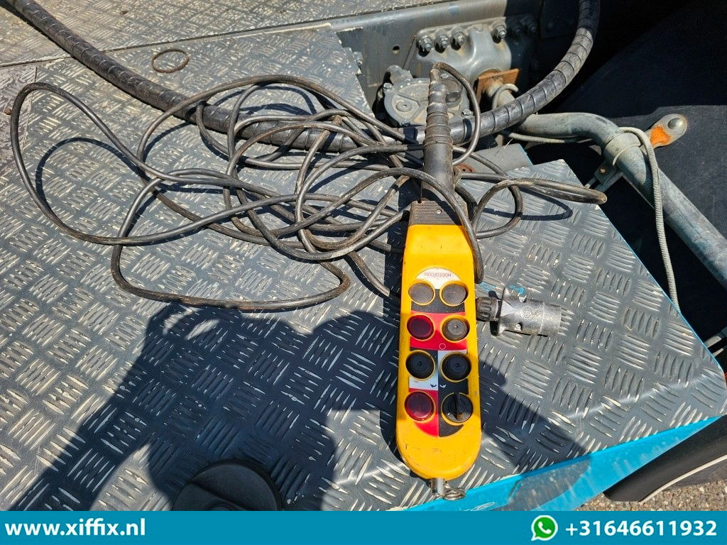 Platós félpótkocsi Nooteboom 3-ass. Vlakke dubbel 2x uitschuifbare oplegger / 3x gestuurd: 10 kép. Platós félpótkocsi Nooteboom 3-ass. Vlakke dubbel 2x uitschuifbare oplegger / 3x gestuurd: 10 kép.